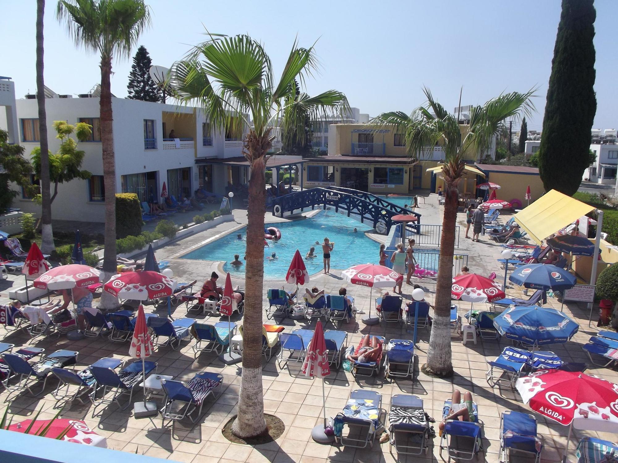 Kefalonitis Hotel Apartments Paphos Eksteriør billede