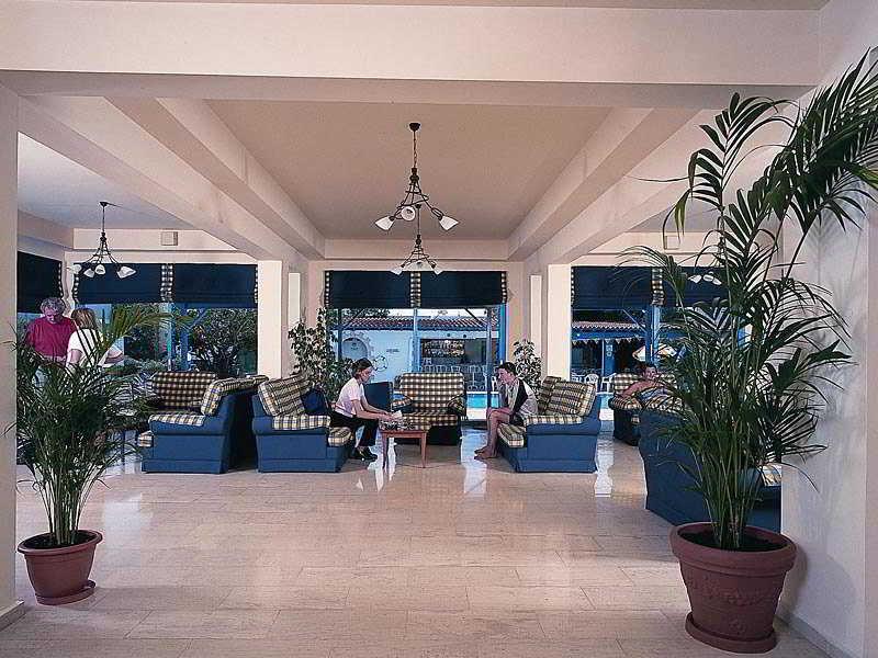 Kefalonitis Hotel Apartments Paphos Eksteriør billede